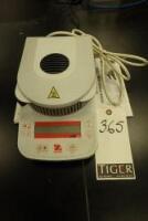 Moisture Analyzer