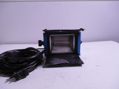 ARRI 1K MINI FLOOD