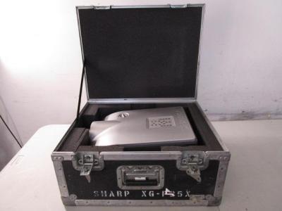 Sharp XG-P25X LCD Projector