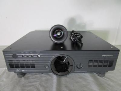 Panasonic PT-5700U DLP Projector