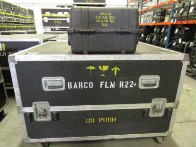 Barco FLM R22 Projector