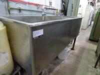 Stainless Steel Sink