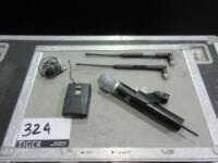 Shure U4S-J4 Wireless Mic Kit